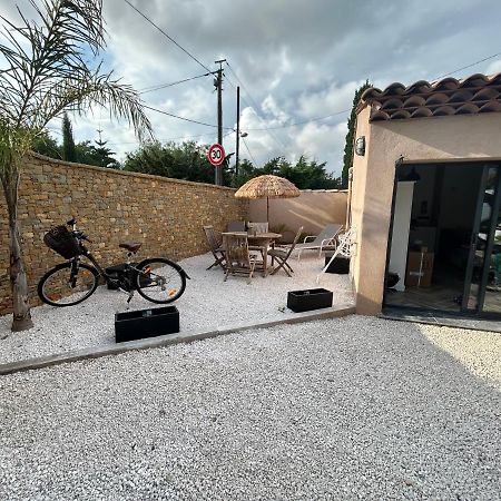 Charmant Studio Dans Villa - Jardin Privatif . Ла-Сейн-сюр-Мер Экстерьер фото